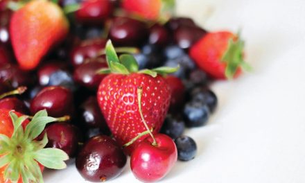 Superfoods Demystified: A Comprehensive Guide to Nutrient-Packed Foods